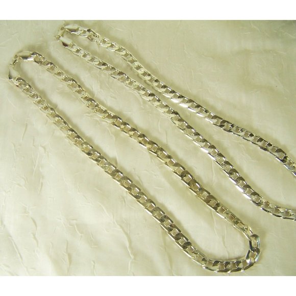 Two Shiny Silver Tone Curb Chain Link Necklaces 22" Long Lobster Clasps - Picture 2 of 4